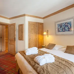 https://pierre-vacances-premium-arc-1950-le-village.hotels-rhonealpes.com